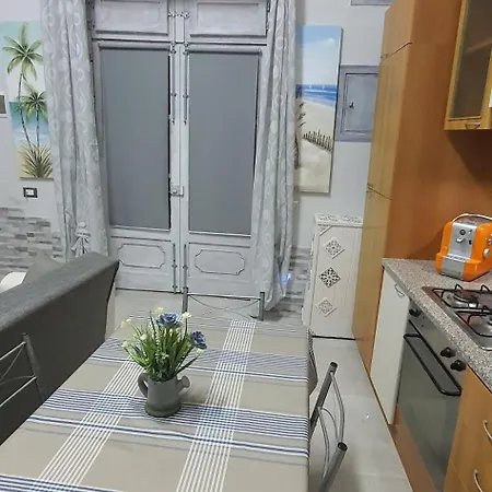 Centro Di Апартаменты *